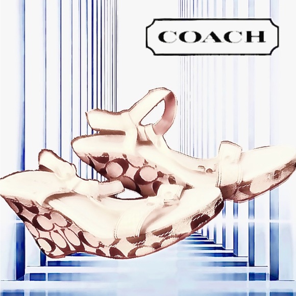 Coach Women's Gold Patterned Wedges - Picture 3 of 9